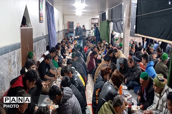 ضیافت افطاری همراه با نماز جماعت مغرب و عشاء در مسجد جامع شهر بار 