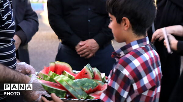 وقتی معلمان، خادمِ زائران می‌شوند