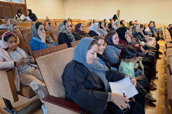 کارگاه آموزشی پیشگیری از آسیب‌های اجتماعی در آموزشگاه معارف۶ ناحیه ۳