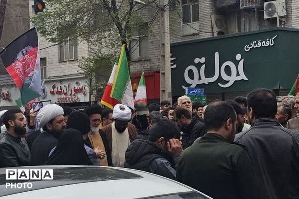 تشییع پیکر شهدا والامقام محله ۱۳ آبان ناحیه دو شهرری 