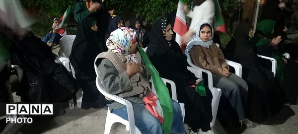 شکوه بصیرت  مردم ولایت مدار شهر بار برای دفاع از وطن 