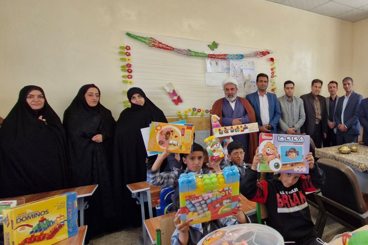 بازدید مدیر آموزش و پرورش شهرستان قوچان از مدارس عشایری 