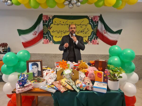مشارکت همدلانه دانش‌آموزان مدارس پردیس در جشن نیکوکاری 