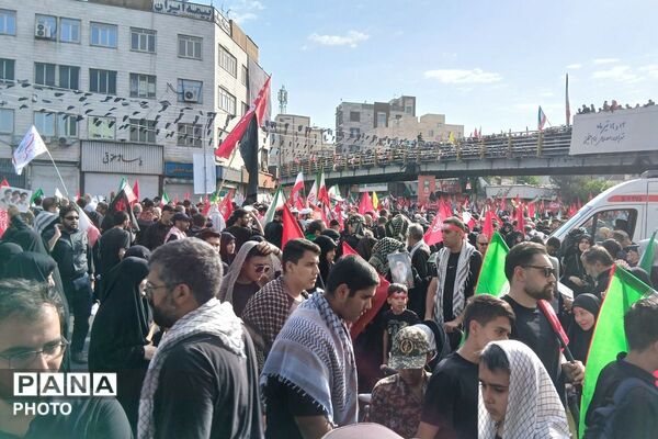 روایت عشق و وفاداری در بدرقه شهدا