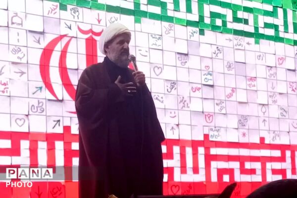 تجمعات‌ شبانه ضد صهیونیستی در میدان امام خمینی (ره) شهرستان قرچک