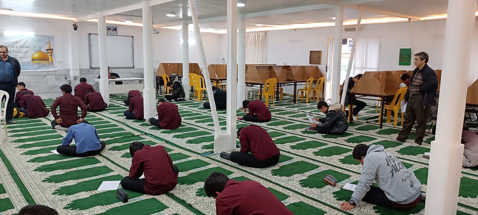  مسابقات قرآن، عترت و نماز سطح آموزشگاه در دبیرستان نمونه آیت‌الله خامنه‌ای