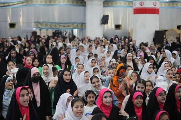 جشن دهه کرامت در مصلی باقرشهر 