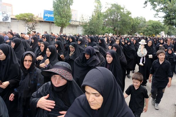پیاده روی جاماندگان اربعین حسینی در اردبیل (2)