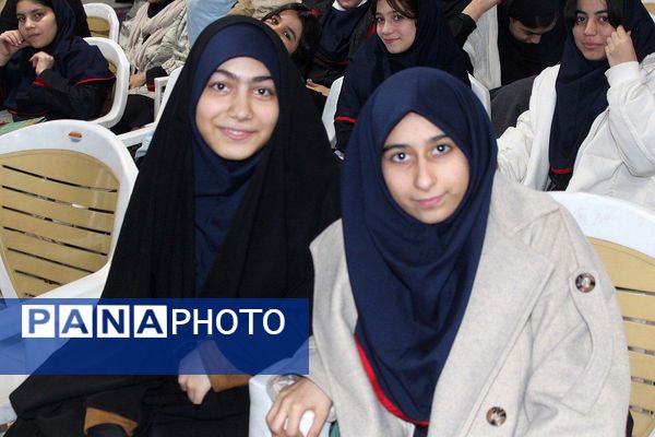 برگزاری مراسم ولادت حضرت فاطمه زهرا (س) در بهارستان‌دو با حضور پرشور خانواده ها