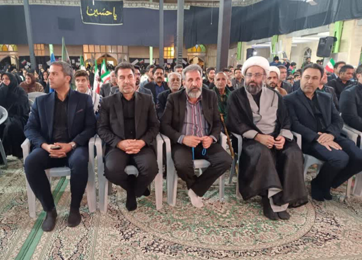 مراسم چهلم رهبر شهید انقلاب و دانش‌آموزان مدرسه شجره طیبه میناب در خاتم