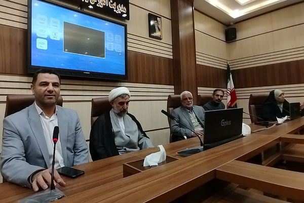 مراسم افطاری فرماندهان بسیج دانش‌آموزی و فرهنگیان در آموزش و پرورش ناحیه دو شهرری 