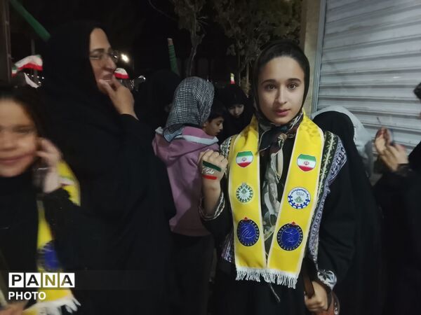 دهه نودی ها برای انتقام خون هم کلاسی‌هایشان به میدان آمدند