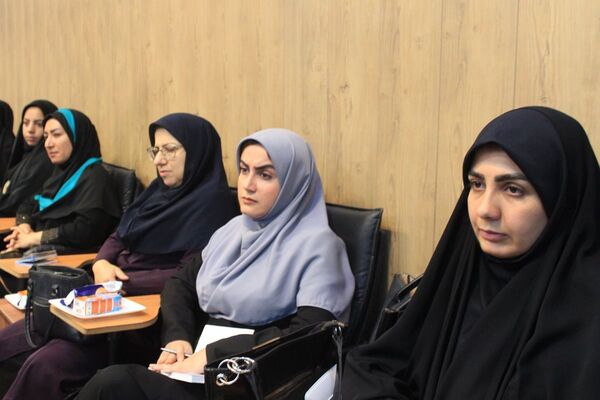 برگزاری نشست بصیرتی جهاد تبیین پیشرفت مدارس در بهارستان‌دو