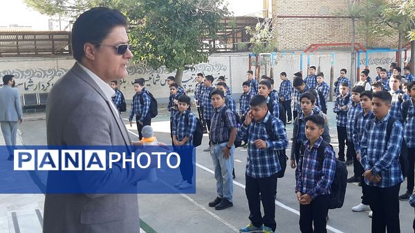 آغاز سال تحصیلی جدید در دبیرستان پسرانه عبدالحسین قفلی