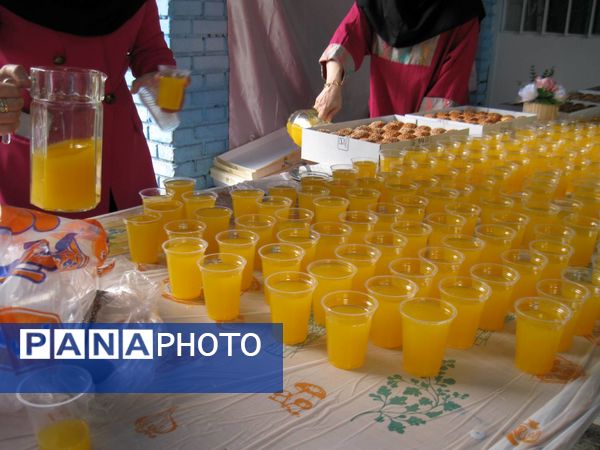 جشن ولادت حضرت معصومه (س) و روز دختر در مدرسه آزادی 