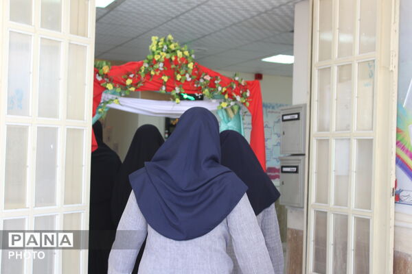 آیین «خاطره‌سازان» در دبیرستان نسیبه با حضور مدیر آموزش و پرورش سملقان
