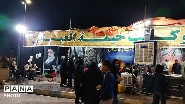 موکب خیمه العباس میزبان زائران و مسافران تشییع رهبر شهید در مشهد 