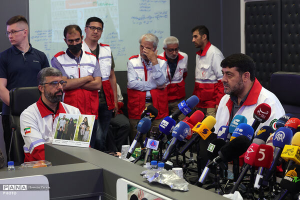 نشست خبری سالانه رئیس جمعیت هلال‌احمر