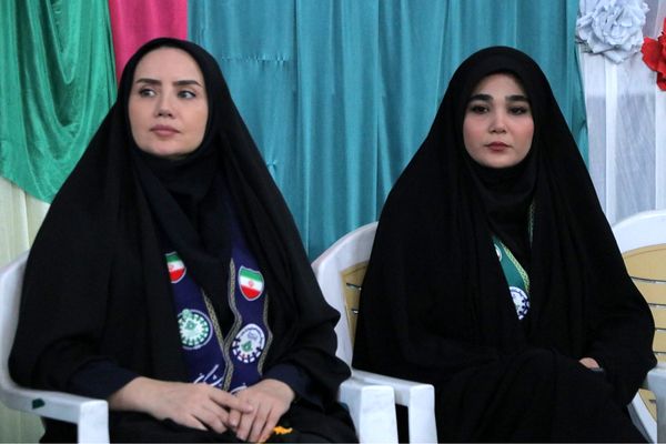 همایش «یاوران انقلاب» در بهارستان‌دو