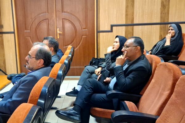 ایجاد انگیزه و خلاقیت در دانش‌آموزان با اجرای تئاتر درسی 