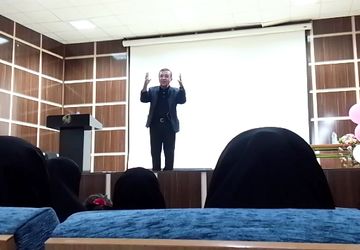 همایش بزرگ روز دختر با عنوان «دختران امروز، مادران فردا» در شهرستان دیواندره