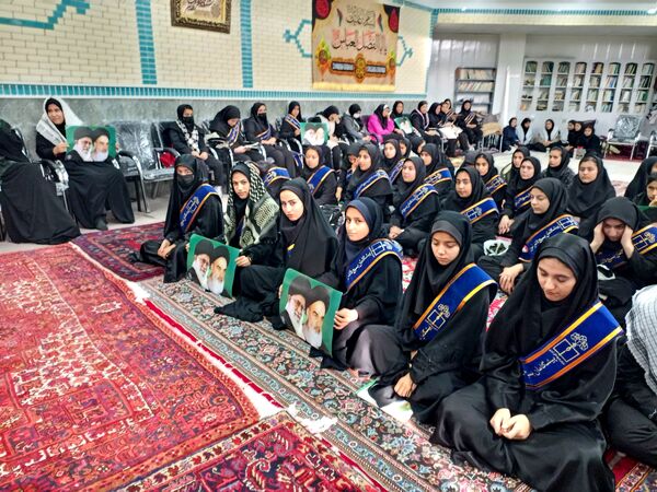 همایش صلابت خواهران بسیجی در خواجه