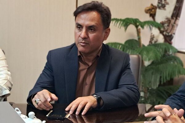 برپایی میز خدمت در فرمانداری شهرستان ملارد به مناسبت هفته بهزیستی 