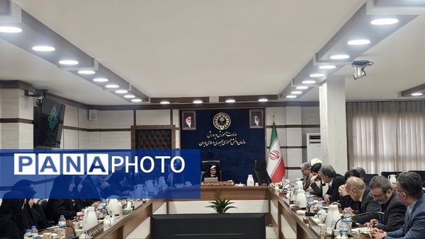 جلسه توسعه فعالیت‌های تربیتی و فرهنگی در گلستان