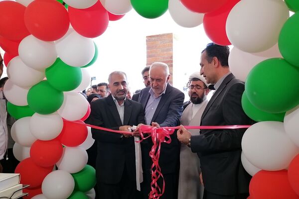 افتتاح دو مدرسه در شهرک وائین شهرستان شهریار توسط استاندار 