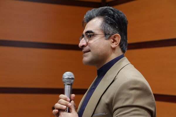 برگزاری جلسه قطبی مدیران مدارس شهرستان‌های استان تهران در بهارستان‌2