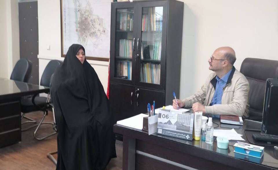 نشست مشترک بیمه سلامت و شبکه بهداشت صومعه‌سرا برای گسترش اطلاع‌رسانی خدمات بیمه‌ای