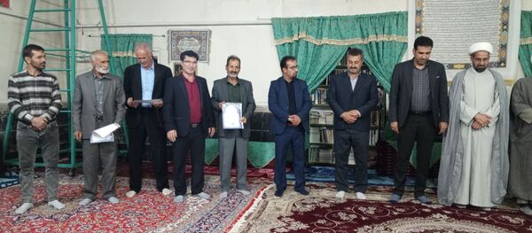 نشست مسئولان و هیات امنای مسجد صاحب الزمان (عج) روستای گزکوه 