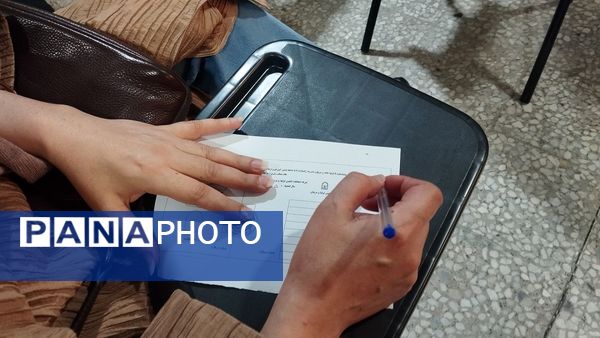 هم‌دلی خانه و مدرسه در نخستین جلسه اولیا و مربیان در مدرسه شاهد شهید کلانتری