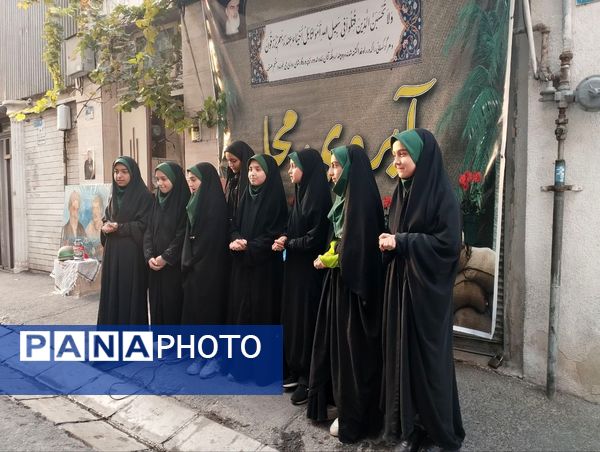 طرح تکریم خانواده شهدا با عنوان آبروی محله