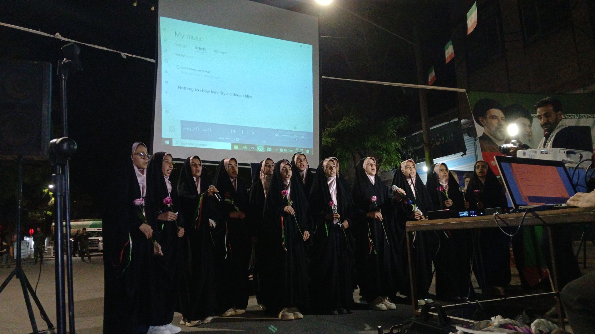 اجلاسیه سراسری نماز و تجلیل از پیشگامان این عرصه  در بستر اجتماعات شبانه 