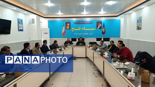دیدار اصحاب رسانه کهگیلویه و بویراحمد با جانشین جدید سپاه فتح
