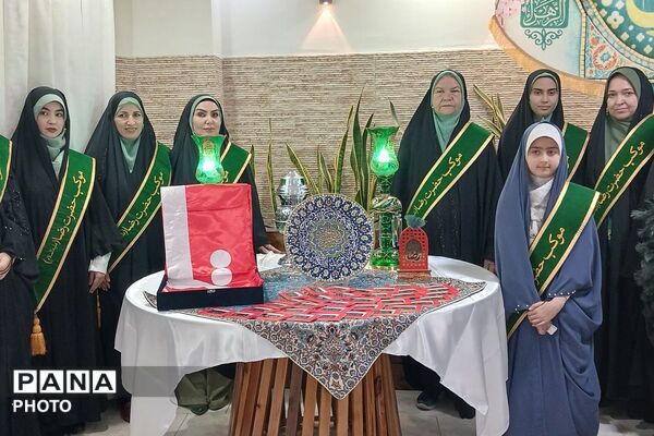 تجلیل خادمان امام رضا (ع) از پرستاران در اسلامشهر