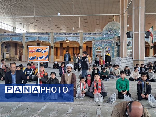 تجدید میثاق با آرمان‌های انقلاب اسلامی در کازرون