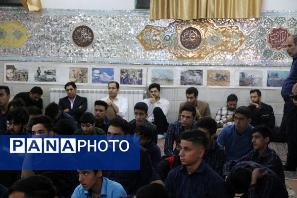 یادواره دانش‌آموزی شهدای اقتدار موشکی ایران در قم