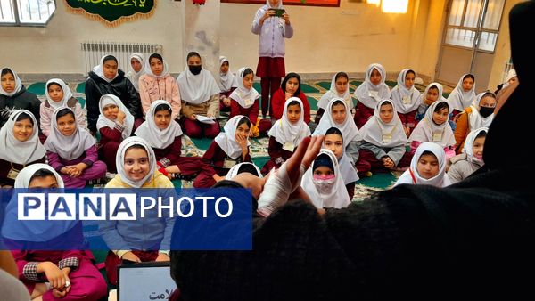 برگزاری جلسه سفیران سلامت دبستان شطیطه 2