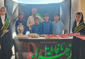 برپایی موکب صلواتی حضرت فاطمه(س) در مدرسه پورولی راونگ