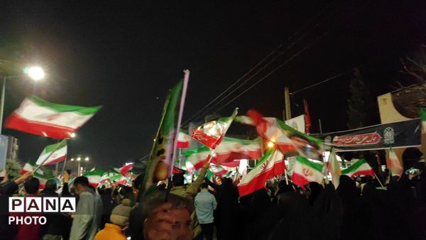 اجتماع مردمی در بیست و هفتمین شب از مراسمات بلوار فضل نیشابور 