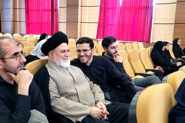 سمینار آموزشی دانشجویان دانشگاه فرهنگیان در بهارستان‌دو