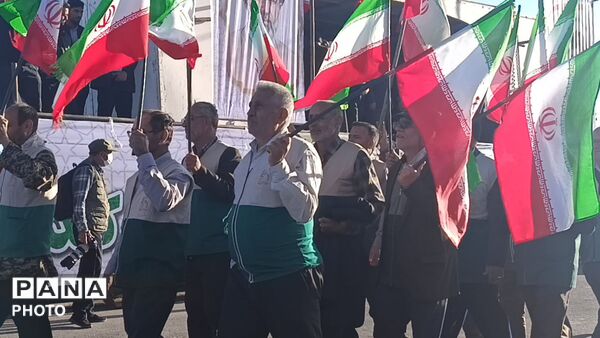 رزمایش جان‌فدای ایران با محوریت فرهنگ امام رضایی در شهرکرد 