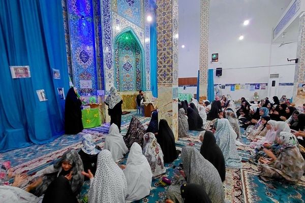 اعتکاف بهترین فرصت برای خانه‌تکانی دل‌ها و بازگشت به خدا است