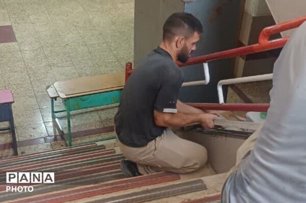 مهر دانایی و ایستادگی در دبستان خورسندیان