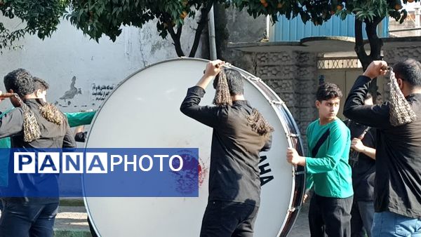 زنجیر زنی و دسته‌روی شهادت حضرت فاطمه زهرا در محمودآباد