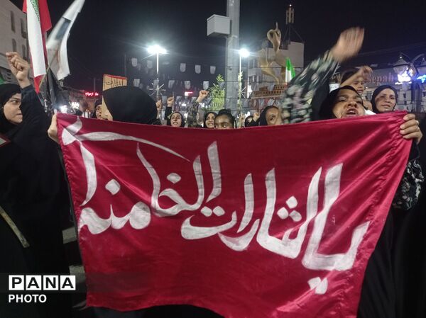 مراسم جاماندگان مراسم تشییع رهبر شهید در میناب