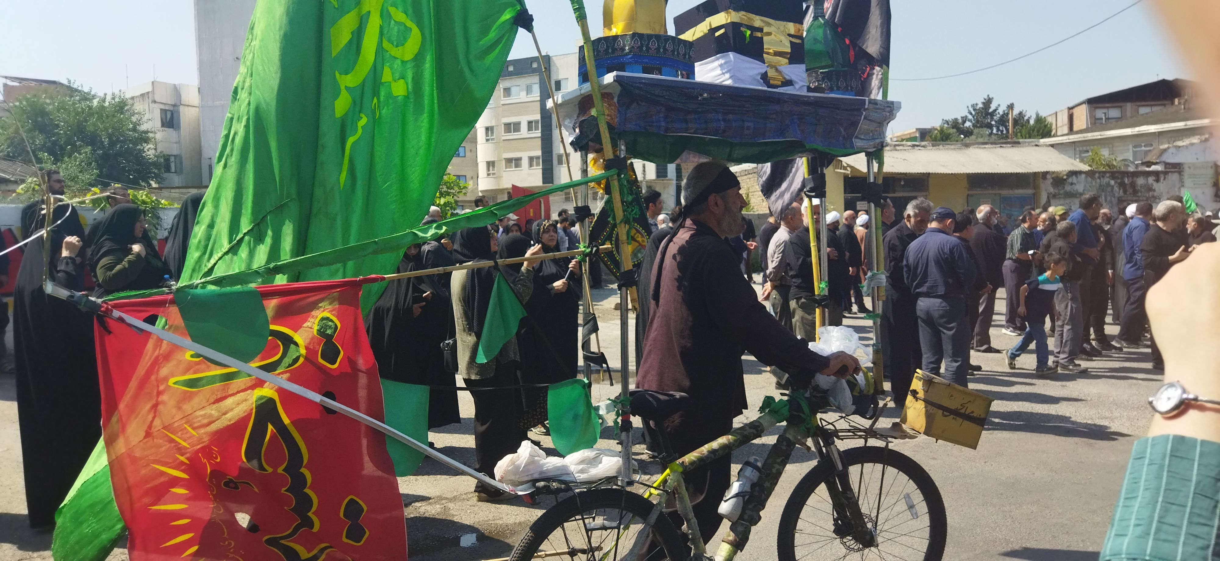 راهپیمایی عزاداران قائمشهری در سالروز رحلت رسول اکرم (ص) و امام حسن مجتبی (ع)
