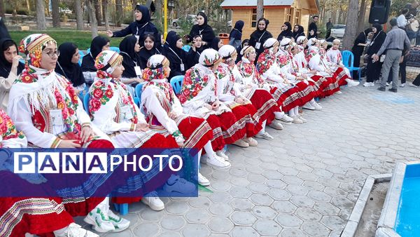 هنرمندان امید آفرین فردا از سراسر کشور در پایتخت فرهنگ و هنر ایران